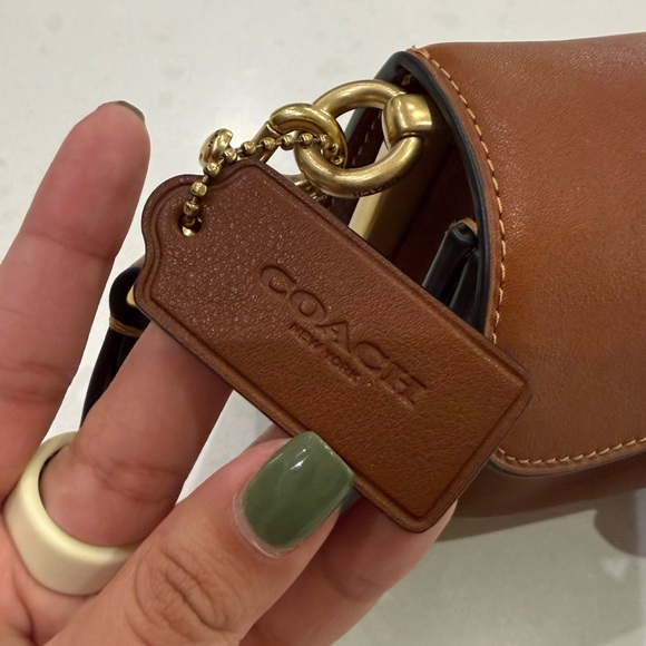 NEW Coach Tabby Shoulder Bag 26 - Brass/Pecan - Picture 5 of 14